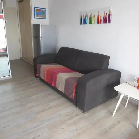 Cap D'agde, 2 Pieces, 3 Personnes - Fr-1-723-51 *